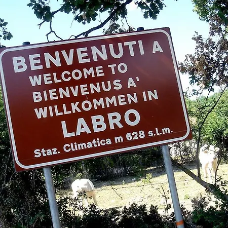 Country house Casa Luce Labro